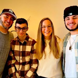 Meet your Posher, Christen